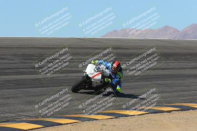media/Mar-24-2025-Moto Forza (Mon) [[57ce5c5cff]]/1-Advanced Group/Session 2 (Bowl)/